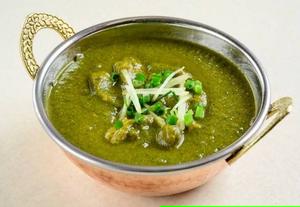 ほうれん草チキンカレー/Sag Chicken Curry