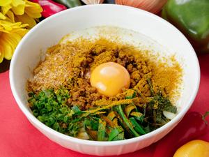 チーズカレー台湾まぜそば