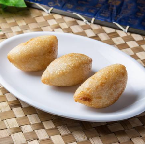 海老入りもち米の揚げ餃子、安蝦咸水角Deep fried glutinous dumpling