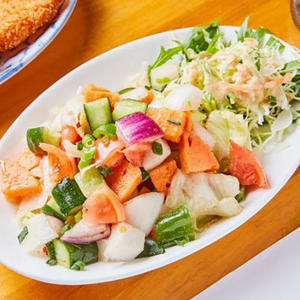 グチュンバルサラダ Kachumber Salad