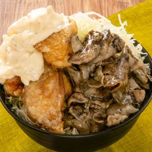 豚唐丼(炭塩焼き)