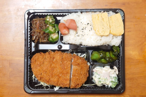 ガッツリとんかつ弁当