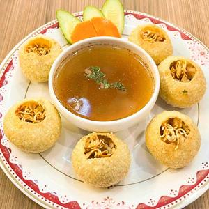 パニプリ (Pani Puri)