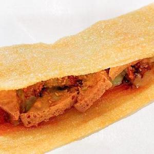 秘伝臭豆腐サンドイッチ