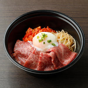 鹿児島県産黒毛和牛・特上カルビ丼