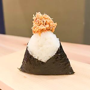 サバ明太おむすび