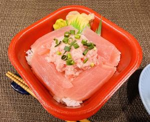 丼丸 マグロネギトロ丼