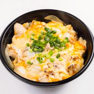 【期間限定大盛り・特盛無料】【人気№2!】鳳凰卵の親子丼
