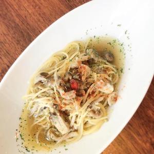 山椒香るキノコのスパイシーペペロンチーノ
