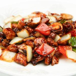 鶏肉の中華味噌炒め(爆丁)Fried chicken with soy sauce