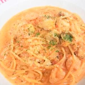大人気！小海老と帆立小柱のトマトクリームソース スパゲッティ