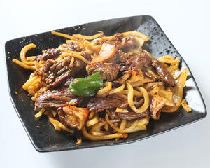 焼きうどん(ピリ辛)ーハラミうどん