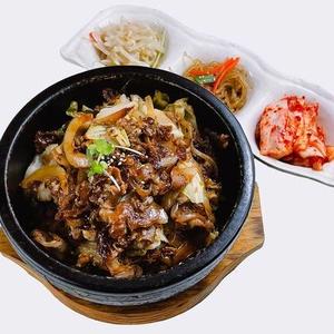 牛プルコギ丼(韓国惣菜3品付,ご飯大盛り無料)