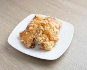 からあげ金と銀 金のもも肉唐揚げ