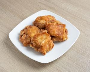 からあげ金と銀 辛い唐揚げ