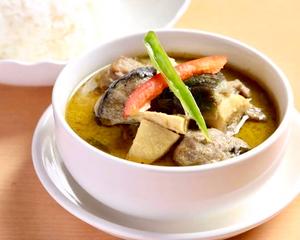 男性女性に人気 グリーンカレー(チキン) 