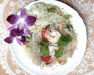【ヘルシーな春雨料理】ヤムウンセン 