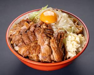 肉マシまぜそば 生卵付き(200g)Mazesoba with Extra Meat (with raw egg)