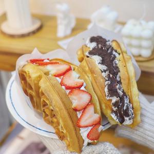 オレオチョコレートミルククリーム Oreo Chocolate Whipped cream