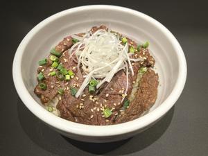ハラミ丼