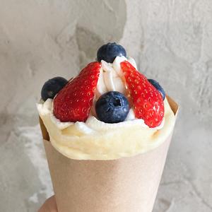 スタッフおすすめベリーベリークレープ