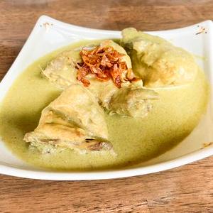 Kare ayam / カレーアヤム
