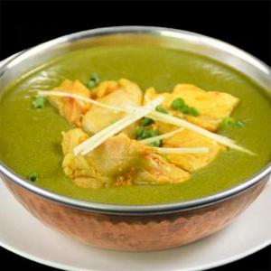 ほうれん草ポークカレーSag Pork Curry