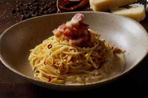 【おすすめ】ペペロンチーノ×カルボナーラ Peperoncino × Carbonara