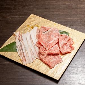 鹿児島黒牛リブロース(80g)とSPF岩中豚(60g) 、野菜盛り