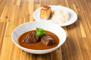 プレミアムカレービーフセット