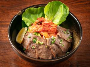 タン塩丼