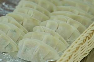 冷凍村長餃子5個