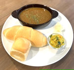 【人気No2】YUIの美味しいカレー 塩パン&プレーンCUBE(ルー250g)