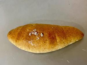 ⑤発酵バター塩パン