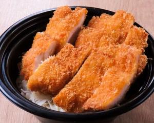 風来坊 わらじチキンカツ丼