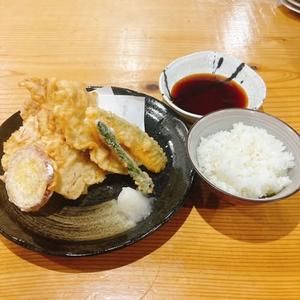 豚天定食(豚3・かぼちゃ1・アスパラ1・さつまいも1)【天つゆ】