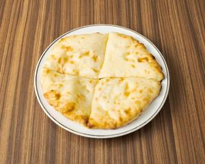 チーズナン