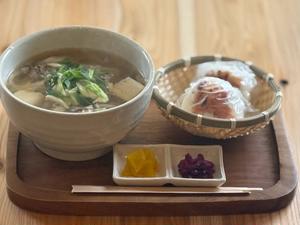 肉吸いそばセット・おにぎりセット
