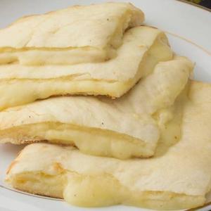 Chees Nanチーズナン