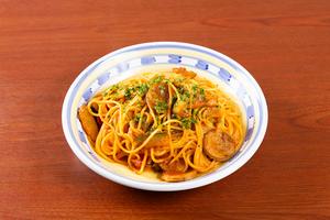 お肉屋さんのソーセージ入り ナポリタンスパゲッティ