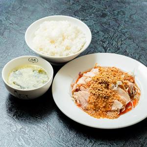 蒸し鶏四川風ソース
