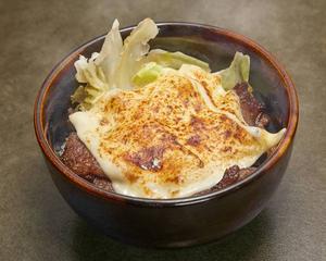 とろ～りチーズ 中落ち牛カルビ200g