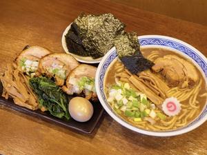 赤城盛り中華そば(麺特盛)