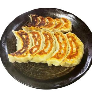 お得満腹餃子A(青山大餃子5個+肉弾小餃子5個)