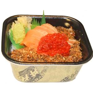 丼丸 鮭家族丼 鮭そぼろ、サーモン、イクラ