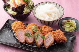 ヒレカツ弁当 90g (鹿児島産)