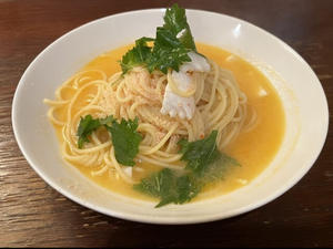 タラコとイカのパスタ(明太子ソース)