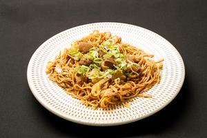 牛すじぶっかけ焼きそば