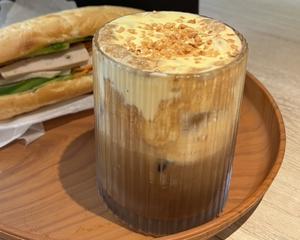 焼きココナッツエッグクリームコーヒー Cafe kem trng da nng