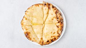 チーズナン/Cheese Nan